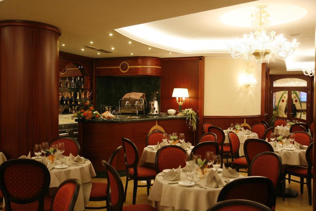 Hotel Rojan Sulmona Eksteriør billede