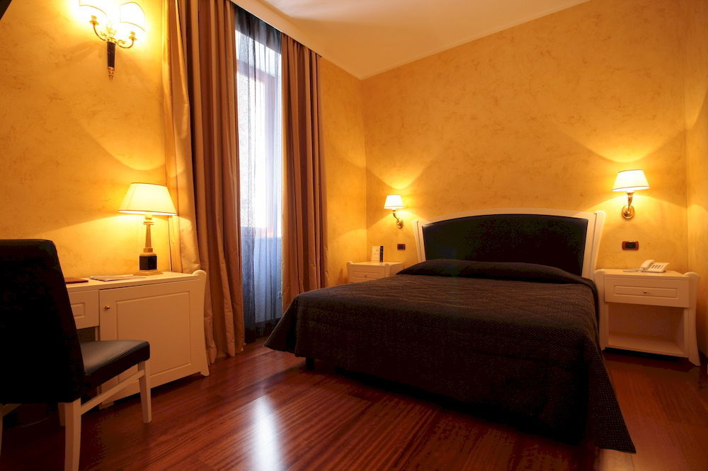 Hotel Rojan Sulmona Eksteriør billede