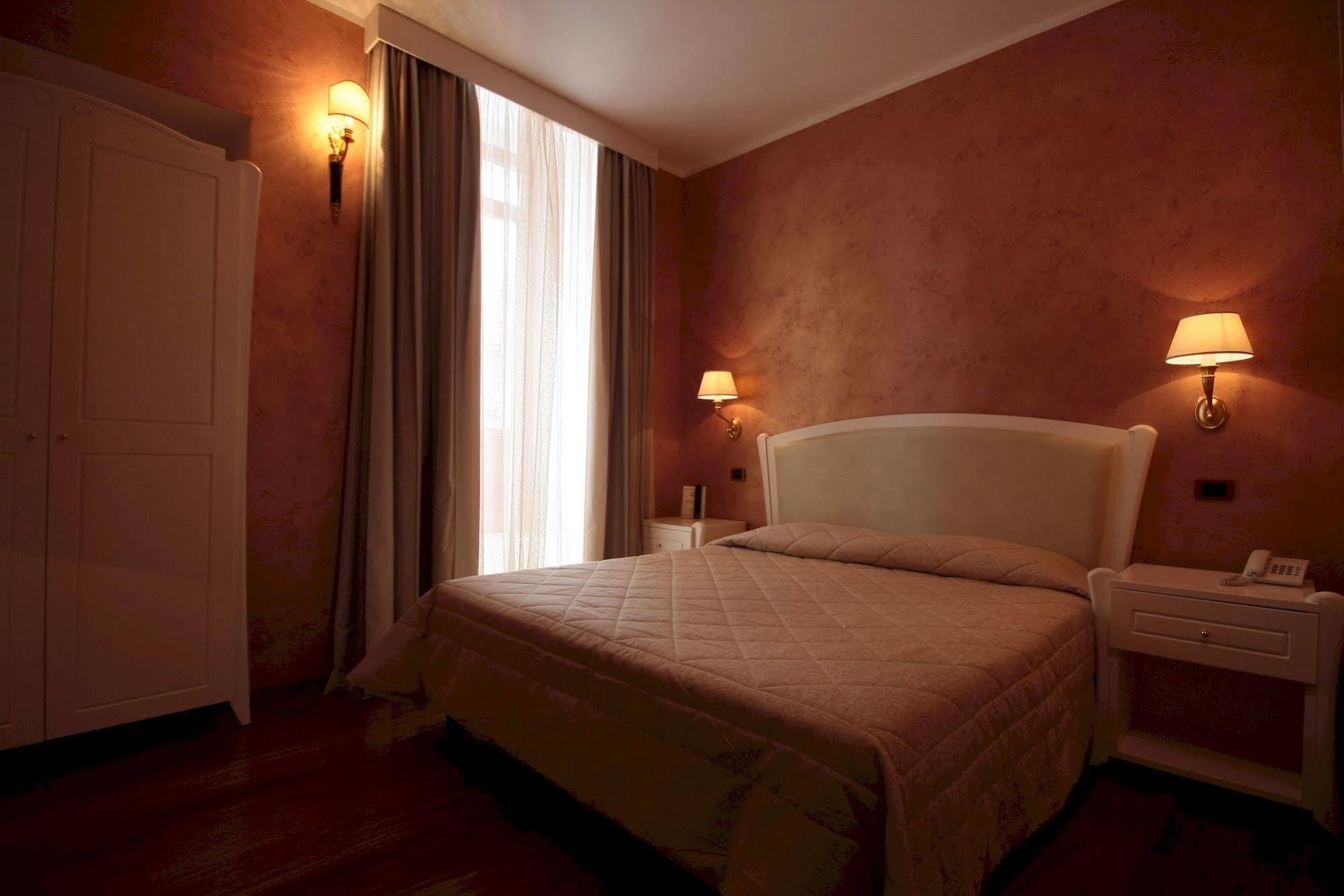 Hotel Rojan Sulmona Eksteriør billede